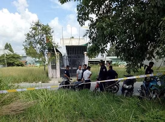 Nóng: Xác định nhóm nghi can theo tà giáo, công an khám xét ngôi nhà thứ 2 - ảnh 3