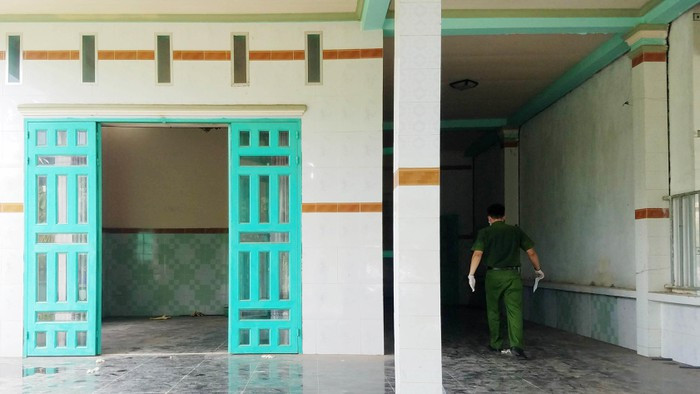 Vụ xác người trong bê tông: Hàng xóm ngửi thấy mùi hôi 1 tháng trước ảnh 2 Vụ xác người trong bê tông: Hàng xóm ngửi thấy mùi hôi 1 tháng trước ảnh 2