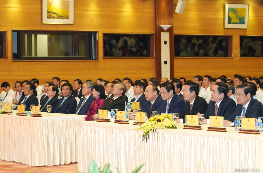 Thủ tướng: Cần xóa bỏ ngay thứ văn hóa không nhúc nhích ảnh 1 Thủ tướng: Cần xóa bỏ ngay thứ văn hóa không nhúc nhích ảnh 1