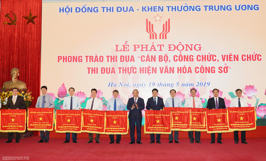 Thủ tướng: Cần xóa bỏ ngay thứ văn hóa không nhúc nhích ảnh 3 Thủ tướng: Cần xóa bỏ ngay thứ văn hóa không nhúc nhích ảnh 3
