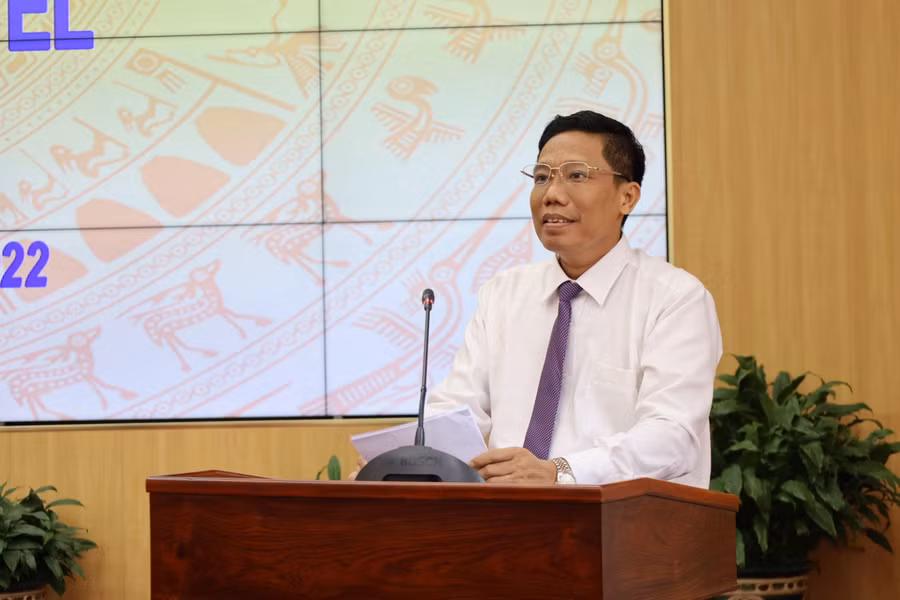 Ông Nguyễn Thực Hiện - Phó Chủ tịch UBND TP Cần Thơ phát biểu tại buổi kí kết.