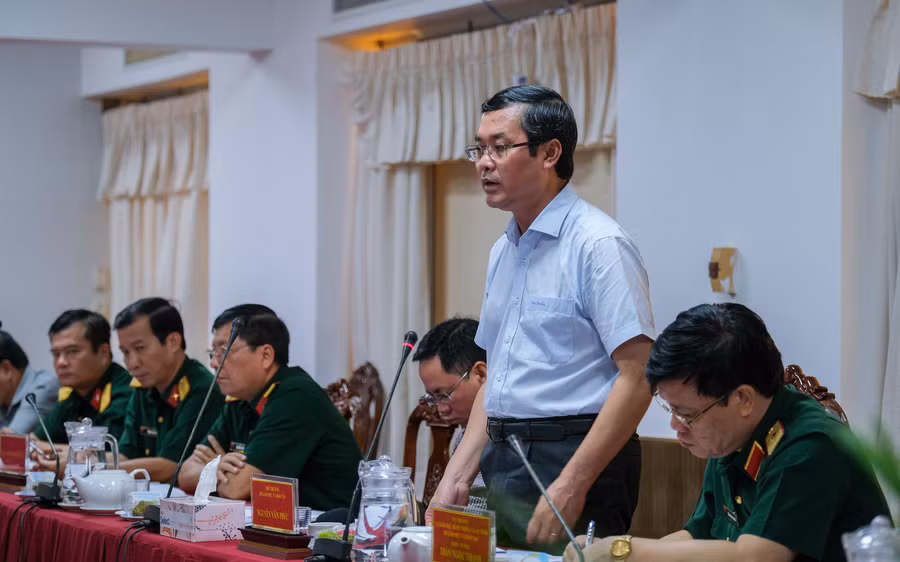 Thứ trưởng Bộ GD&amp;ĐT Nguyễn Văn Phúc phát biểu kết luận tại buổi họp.