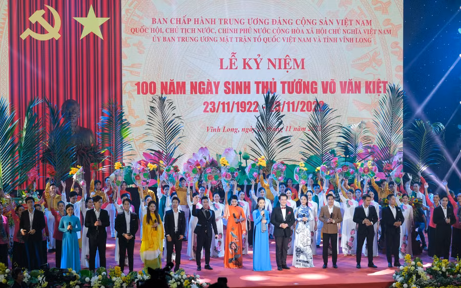 Lễ kỷ niệm 100 năm ngày sinh Cố Thủ tướng Võ Văn Kiệt (23/11/1922-23/11/2022) được tổ chức tại Vĩnh Long.