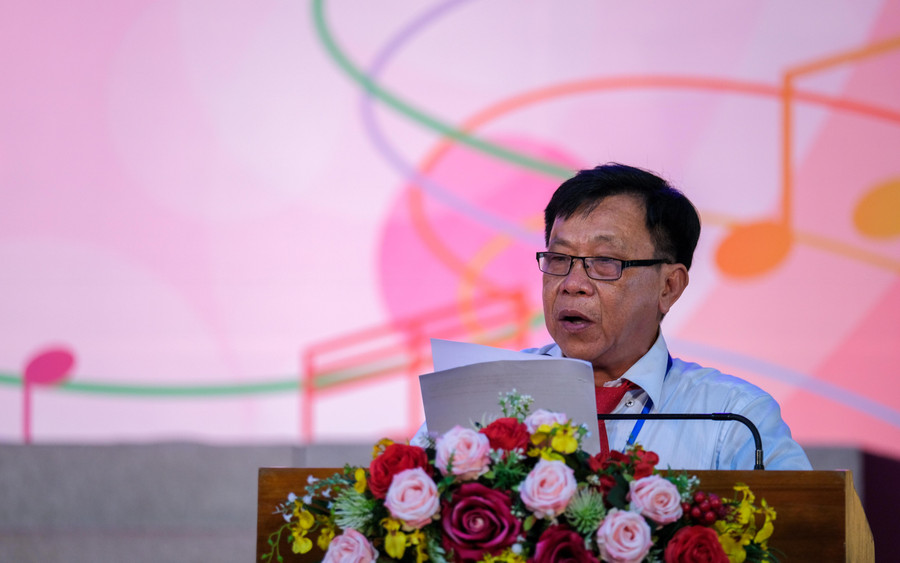 Ông Nguyễn Hữu Nhân, Trưởng Phòng Chính trị tư tưởng (Sở GD&amp;ĐT) tổng kết hội thi.