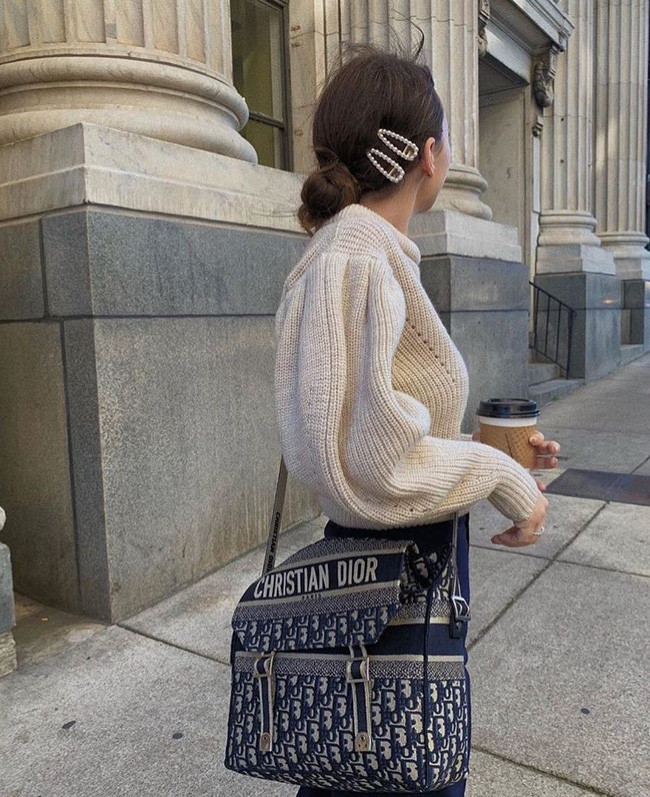 Biết là cặp tóc đang hot, nhưng muốn xinh trẻ và không sến với phụ kiện này thì nhất định các nàng phải biết vài tips sau - Ảnh 3.