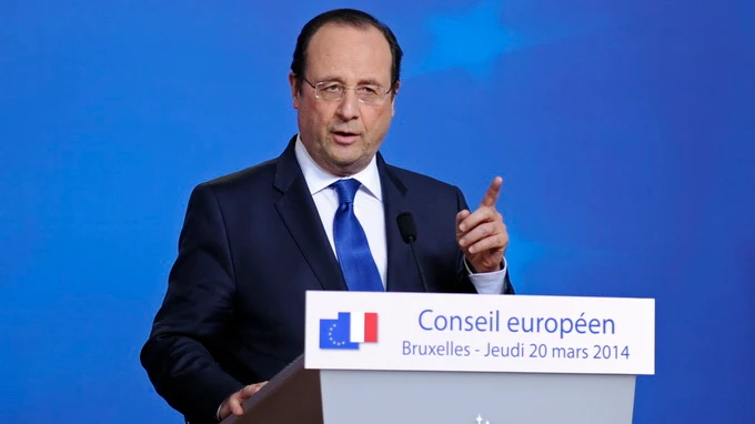 Tổng thống Pháp Francois Hollande công bố biện pháp trừng phạt mới của EU nhằm vào Nga