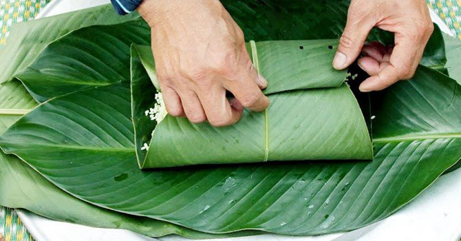 de goi banh chung luon ngon, deo lai xanh muot mat dung quen nhung dieu nay - 1