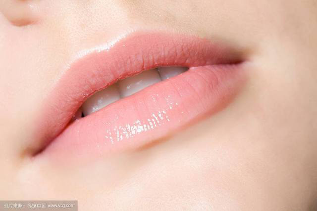 Phụ nữ sở hữu phúc tướng này, trời sinh mang mệnh thiếu phu nhân, cả đời sống trong áo gấm nhung lụa, hậu vận vừa hạnh phúc vừa giàu có - Ảnh 3. Phụ nữ sở hữu phúc tướng này, trời sinh mang mệnh thiếu phu nhân, cả đời sống trong áo gấm nhung lụa, hậu vận vừa hạnh phúc vừa giàu có - Ảnh 3.