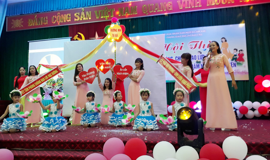 Một số tiết mục dự thi của các trường mầm non Một số tiết mục dự thi của các trường mầm non