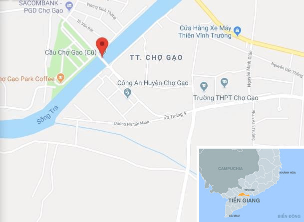 Thanh nien nhay cau vi ban gai di choi cung nguoi khac hinh anh 2 