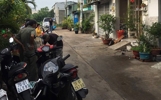 Bất ngờ cuộc gọi của thanh niên ngáo đá với bố sau khi sát hại 3 người thân ở Sài Gòn ảnh 2 5899458311467183988327724008393828036771840n-1556849620000207181818-crop-15568496337302049835305