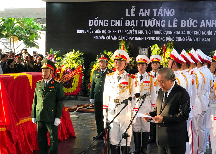 Lễ An táng nguyên Chủ tịch nước, Đại tướng Lê Đức Anh tại Nghĩa trang thành phố Hồ Chí Minh. Ảnh: VGP/Lê Anh.