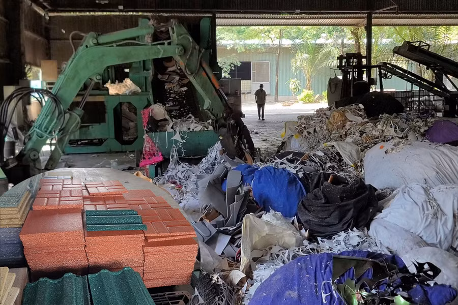 Công ty TNHH MTV Thanh Tùng 2 biến rác thải thành những sản phẩm hữu ích.