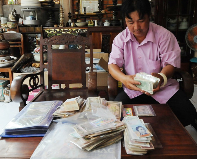300 bộ tiền xưa Việt Nam vô cùng độc lạ hiếm của thầy giáo An Giang