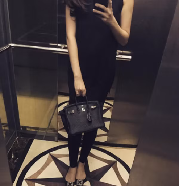 Cuộc sống sang chảnh của 2 chân dài là bạn thân cùng lấy đại gia - thiếu gia