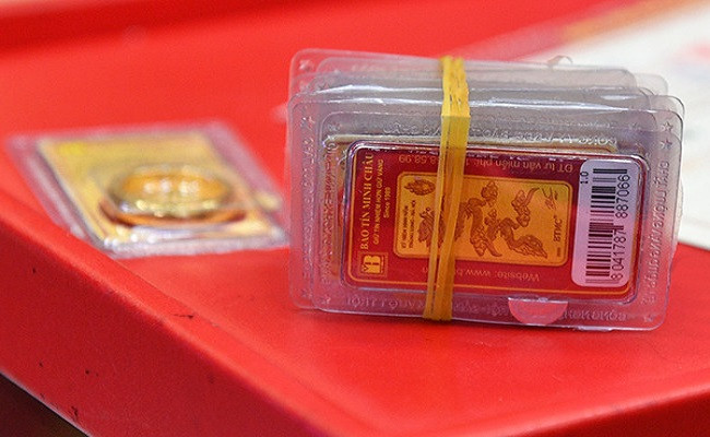 Giá vàng hôm nay tiếp tục tăng cao 400.000 đồng/lượng 