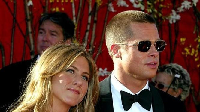 Jennifer during her sweet time with Pitt