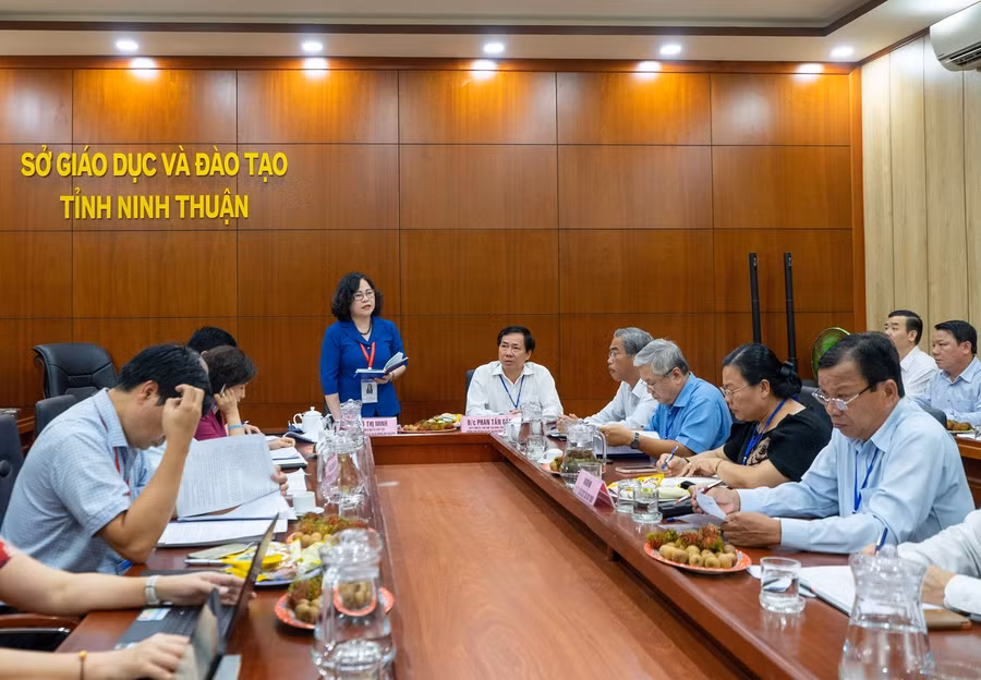 Quán triệt sâu sắc tinh thần nghiêm túc, an toàn trong coi thi