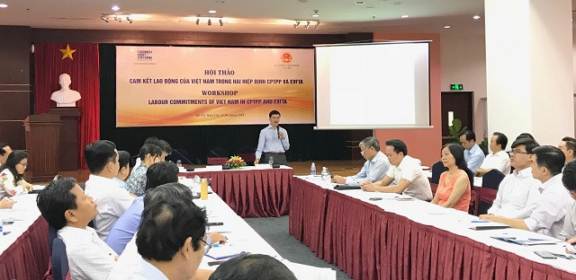 Ông Nguyễn Mạnh Cường- Vụ trưởng Vụ hợp tác quốc tế Bộ LĐTB&XH chia sẻ tại hội thảo Ông Nguyễn Mạnh Cường- Vụ trưởng Vụ hợp tác quốc tế Bộ LĐTB&XH chia sẻ tại hội thảo