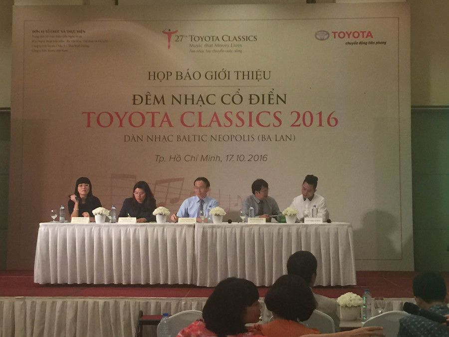 Quang cảnh buổi họp báo giới thiểu đêm nhạc Quang cảnh buổi họp báo giới thiểu đêm nhạc