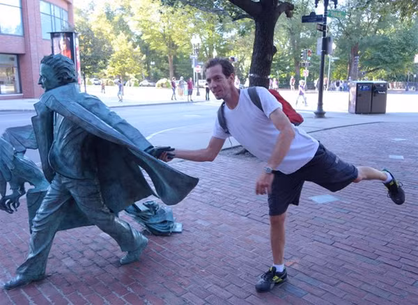 Xem xong bộ ảnh mới thấy ‘khó đỡ