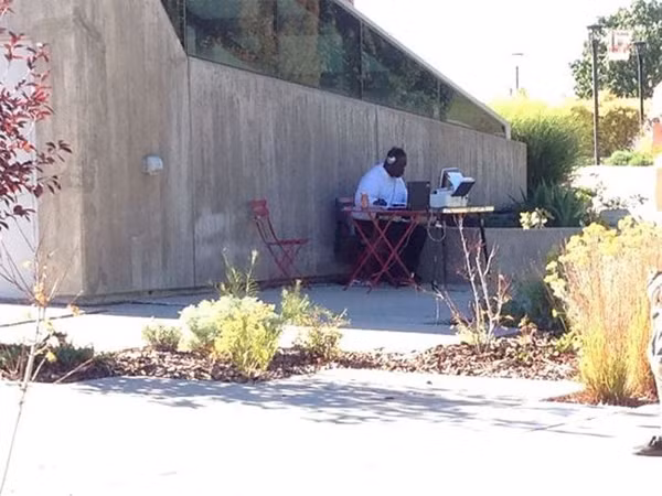 Xem xong bộ ảnh mới thấy ‘khó đỡ