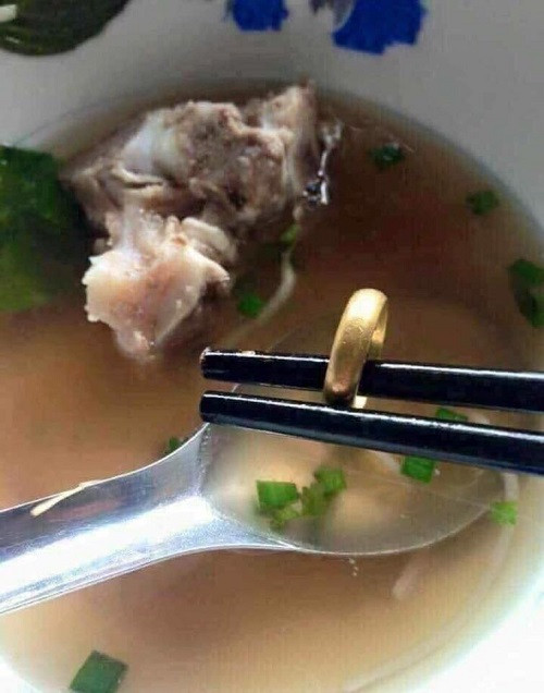 Bất ngờ mọi lúc mọi nơi. Bất ngờ mọi lúc mọi nơi.