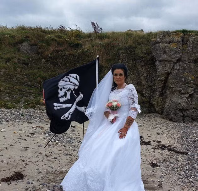 Amanda chỉ bắt đầu say mê cướp biển từ khi xem phim về Jack Sparrow cùng con gái