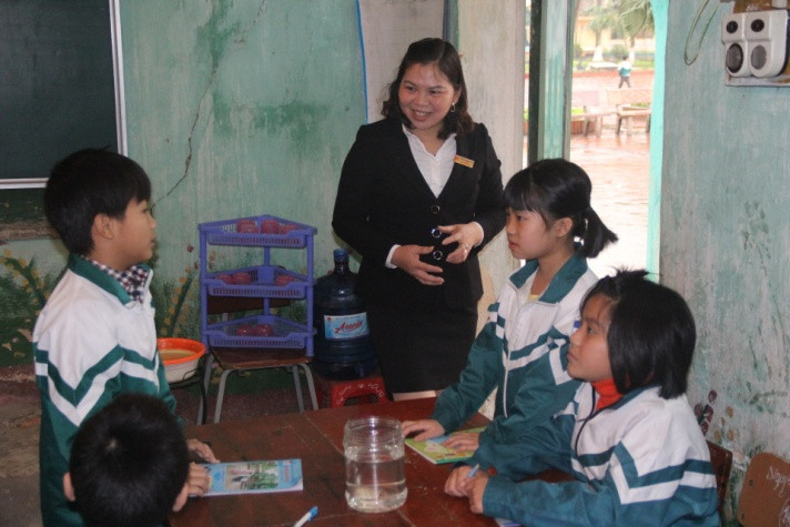 Ngành GD đang bị động về nhân sự. Ảnh H.M Ngành GD đang bị động về nhân sự. Ảnh H.M