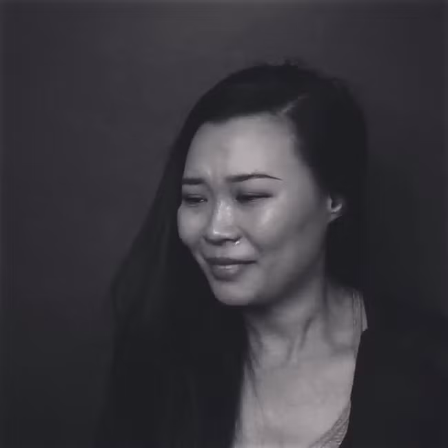 Nhói lòng bức thư gửi chồng cũ của một mẹ trẻ giáo viên: Em quỳ tím gối mong anh rút đơn li hôn, em có lỗi gì hả anh? - Ảnh 1.