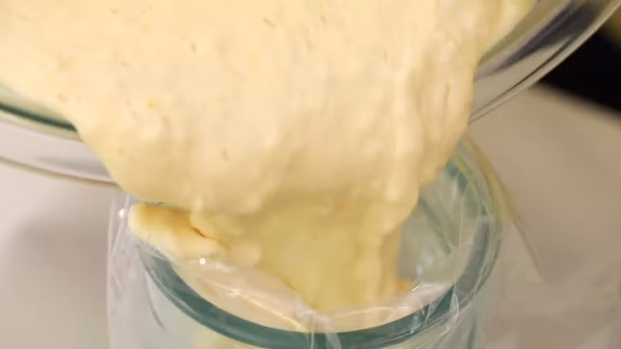 Cách làm món bánh funnel giòn tan ngon mê tơi không cần lò nướng ảnh 3