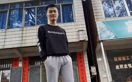 Bạch Thư Hàng, một sinh viên tốt nghiệp chuyên ngành Linh cữu và Mai táng