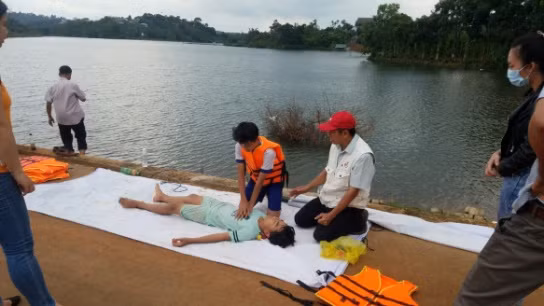 Học sinh không chỉ cần được học kiến thức về phòng, chống tai nạn đuối nước, mà còn cần được học cứu hộ, cứu nạn đuối nước đúng cách