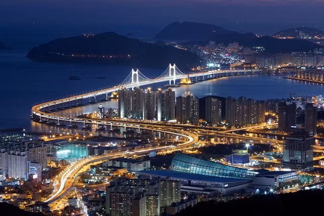 Một góc thành phố Busan - một trong những điểm du lịch nổi tiếng của Hàn Quốc