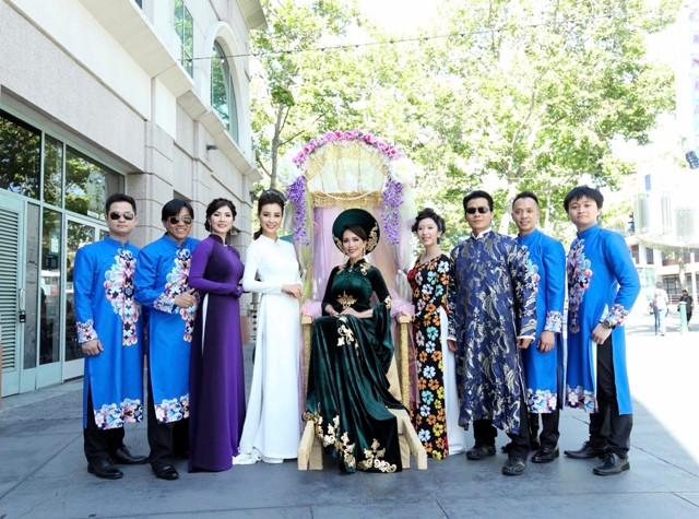 Ê - kíp thực hiện Áo dài Festival 2018 vừa diễn ra tại San Jose