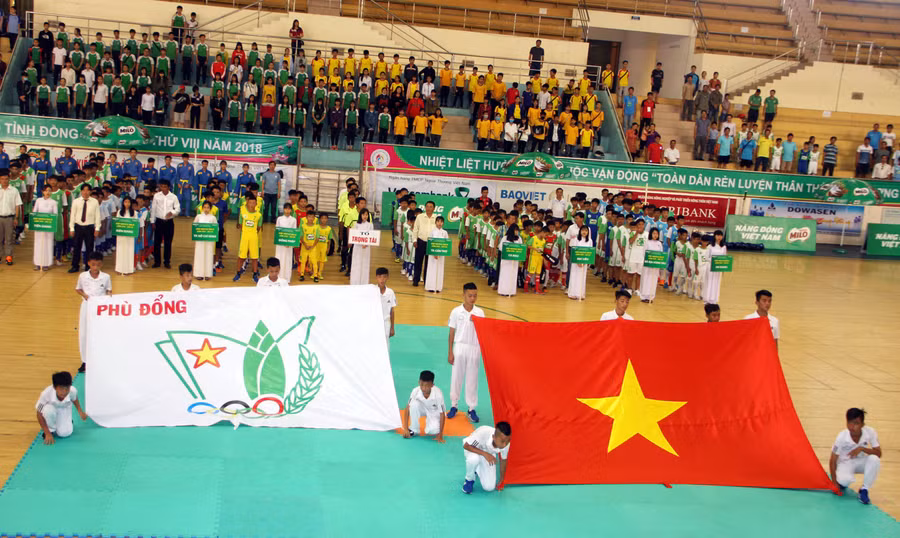 Quang cảnh lễ khai mạc