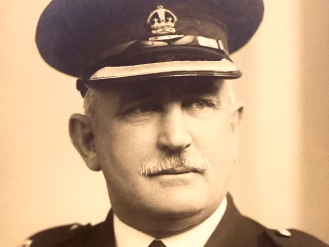 Tìm thấy sô cô la 103 tuổi của người lính trong Đại chiến Thế giới I ảnh 2