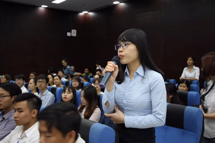 “Nhân tài” cần môi trường làm việc minh bạch