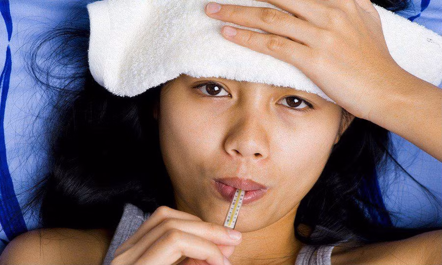 Cách hạ sốt nhanh cho bà bầu? ảnh 1