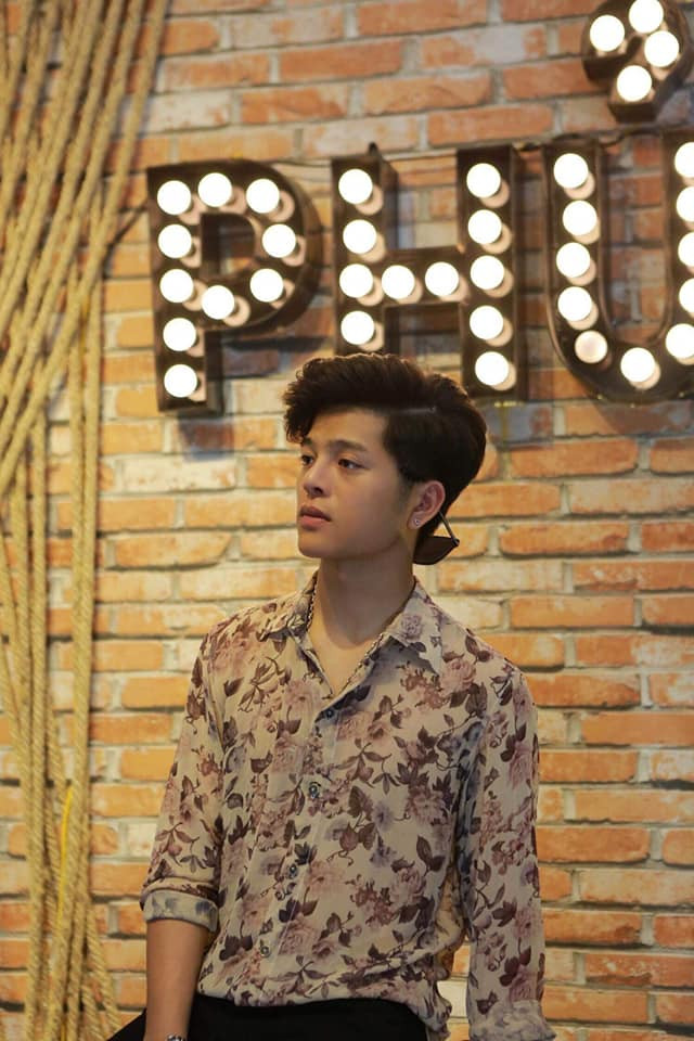 Cuối năm 2018, Quang Anh phát hành sản phẩm đầu tiên, đánh dấu sự trở lại sau nhiều năm im ắng. Cuối năm 2018, Quang Anh phát hành sản phẩm đầu tiên, đánh dấu sự trở lại sau nhiều năm im ắng.