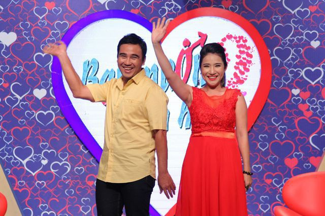 Cát Tường và Quyền Linh trong vai trò MC chương trình Bạn muốn hẹn hò. Cát Tường và Quyền Linh trong vai trò MC chương trình Bạn muốn hẹn hò.