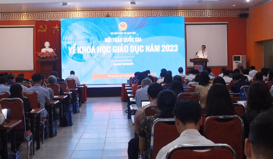 Hội thảo thu hút 200 đại biểu là đại diện lãnh đạo các viện nghiên cứu, các cơ sở giáo dục đại học trên cả nước.