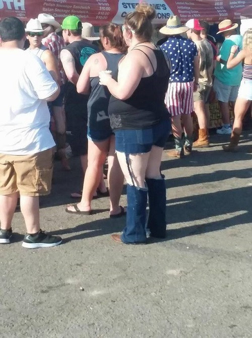 Mốt quần kín đáo năm 2018.