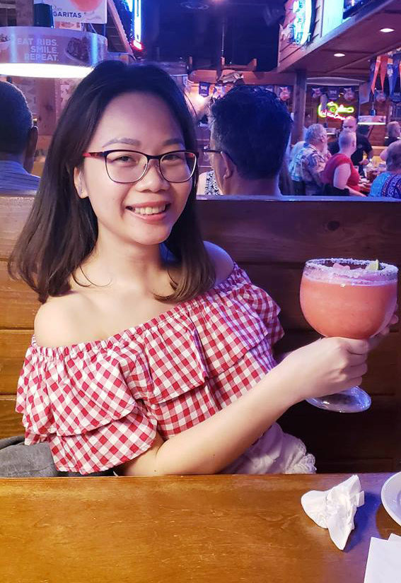 Hy hữu: Cô gái nhỏ nhắn người Việt thành lính hải quân chuyên nghiệp Mỹ ảnh 3 Hy hữu: Cô gái nhỏ nhắn người Việt thành lính hải quân chuyên nghiệp Mỹ