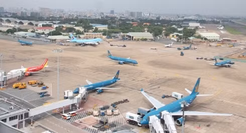 hang khong tang chuyen, duong sat them ca nghin cho trong dip 30/4 hinh 1