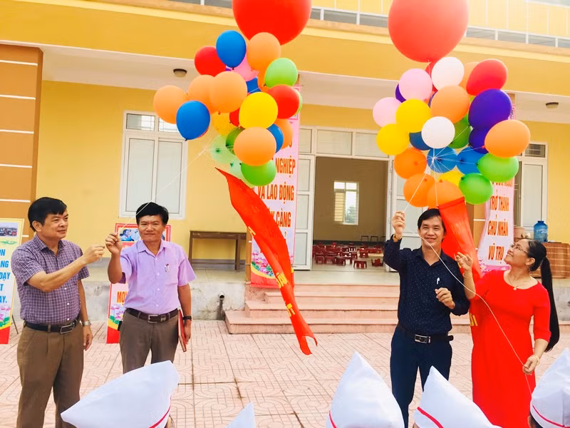 Ban tổ chức gửi thông điệp Tuần lễ học tập suốt đời.