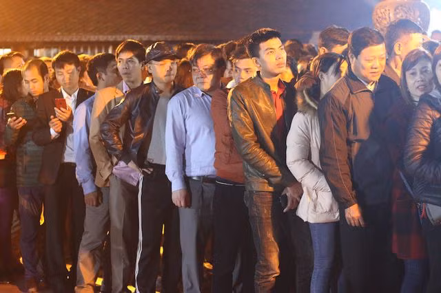 Lễ Khai ấn đền Trần: Lắp camera giám sát để phát hiện hành vi phản cảm - 3