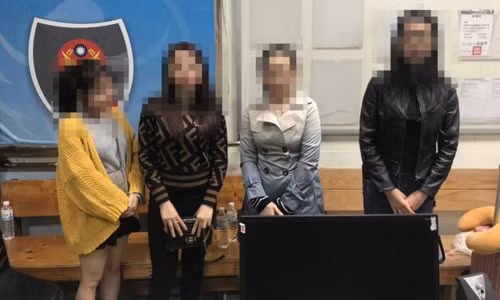 Một nhóm du khách Việt biến mất ra trình diện. Ảnh: AD