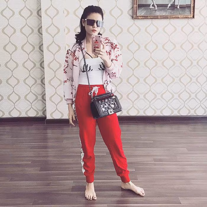 chi ca tram trieu cho mot mon do, nhung my nhan viet khien fans nham tuong hang cho - 16