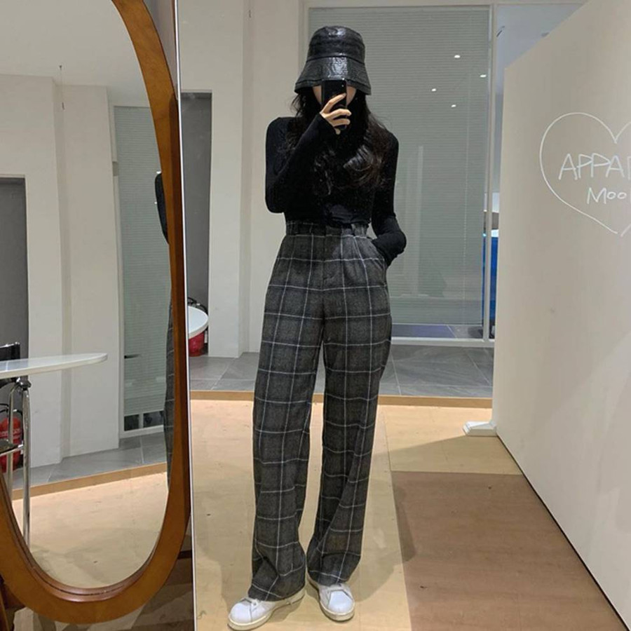 Chỉ cần 4 kiểu áo len này, các cô nàng thỏa sức diện đẹp trong mùa lạnh ảnh 3 Có đến 4 kiểu áo len để các cô nàng xoay tua” diện đẹp trong mùa lạnh, nếu không biết quả là phí của giời-2